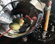 Thomas Arvid Thomas Arvid Martini Cigar (AP)